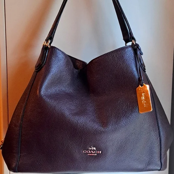 NEW COACH EDIE 31 Turnlock Burgundy, Oxblood Pebble Leather Shoulder - Picture 1 of 16